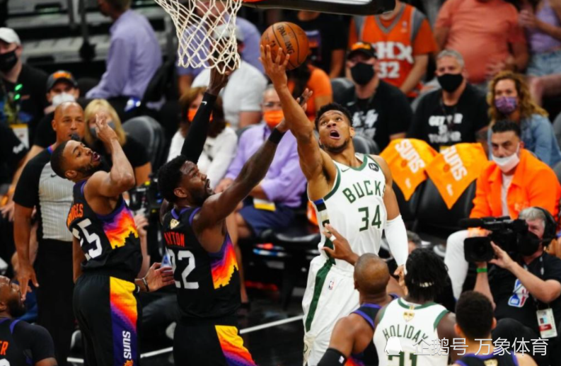  字母哥暴扣准绝杀惊四座，雄鹿客场力克热火止连败